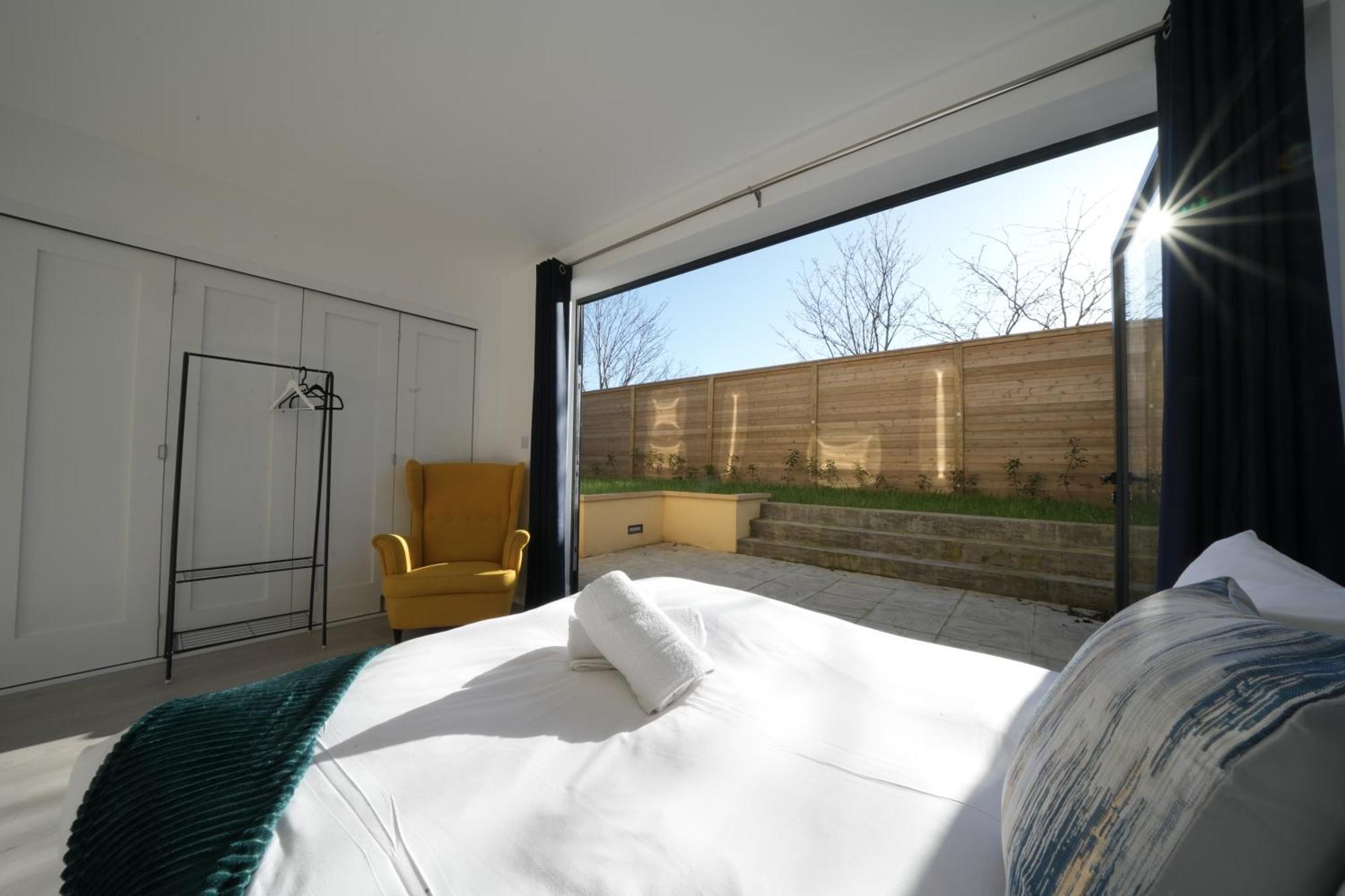 Ealing Broadway Great Stay 7-Minute Walk From The Underground Eksteriør bilde
