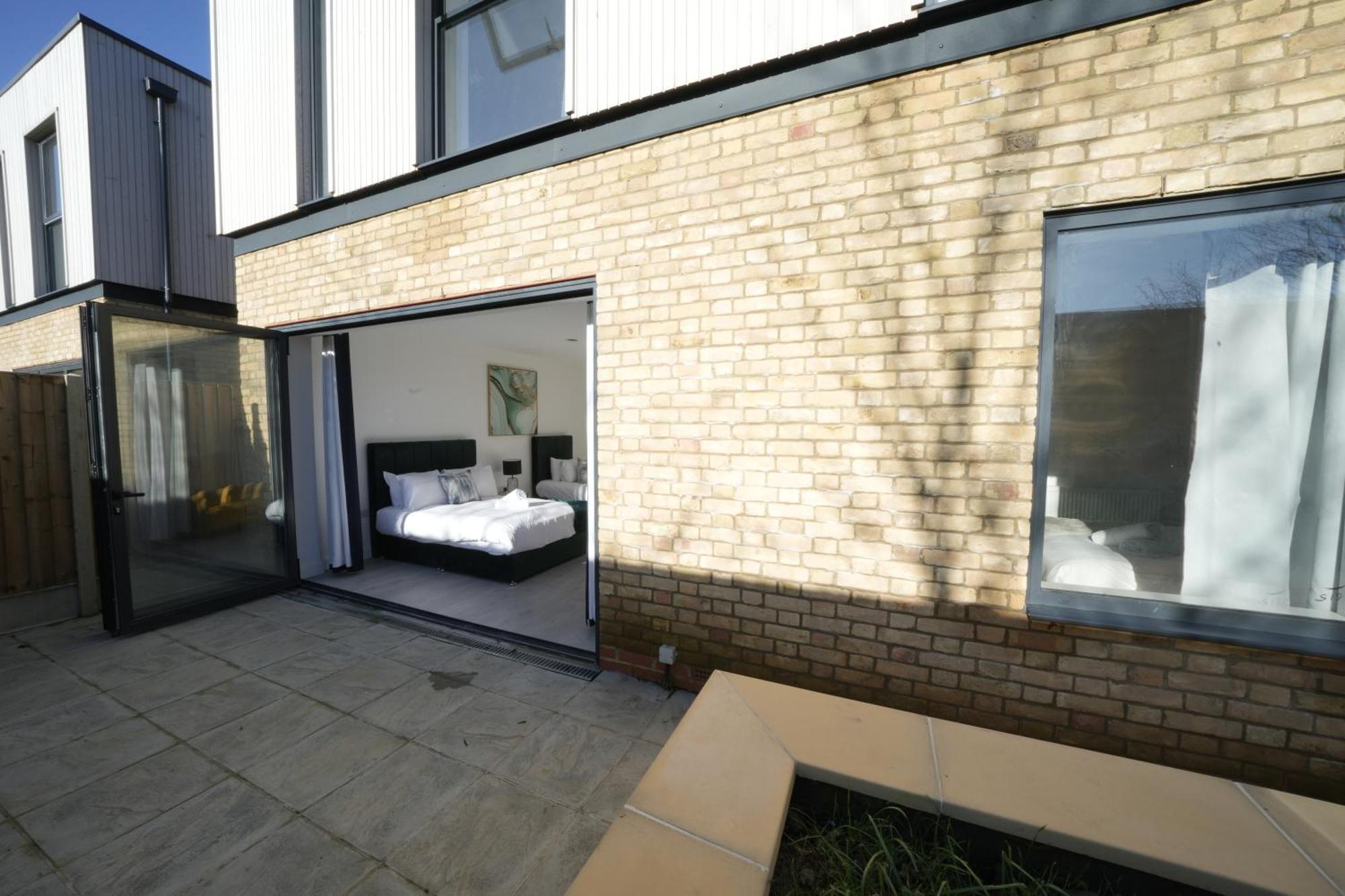 Ealing Broadway Great Stay 7-Minute Walk From The Underground Eksteriør bilde