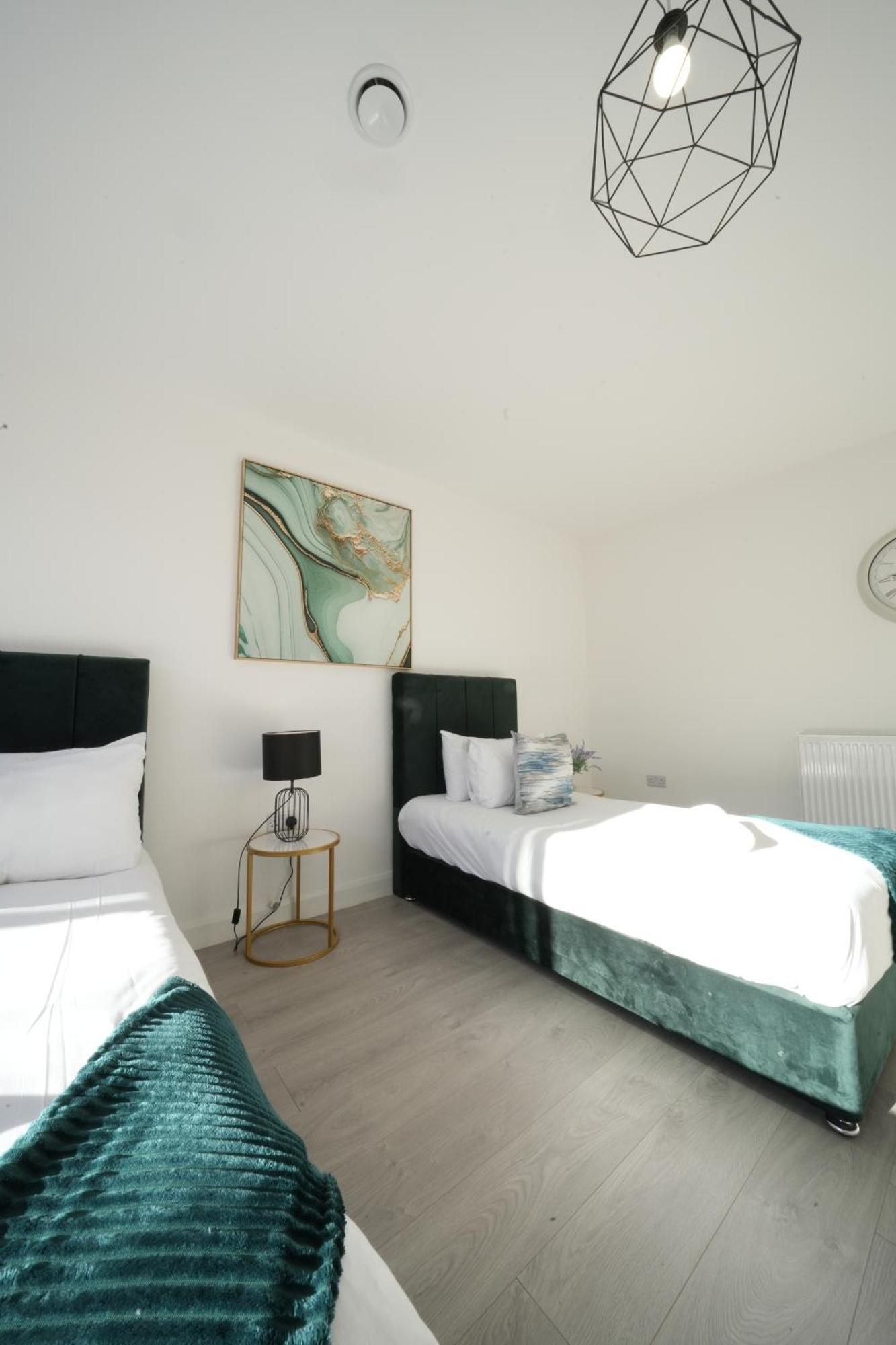 Ealing Broadway Great Stay 7-Minute Walk From The Underground Eksteriør bilde