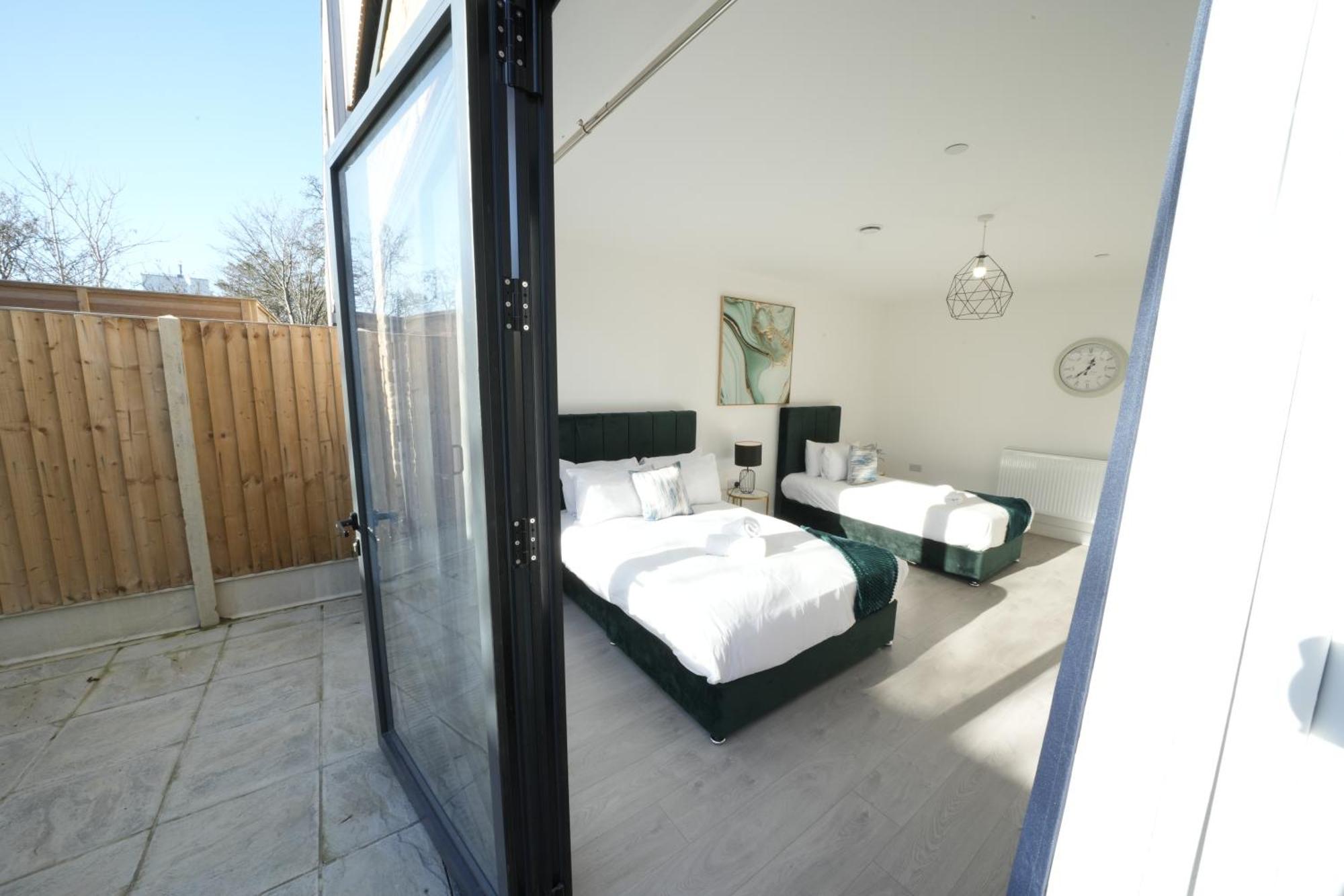 Ealing Broadway Great Stay 7-Minute Walk From The Underground Eksteriør bilde