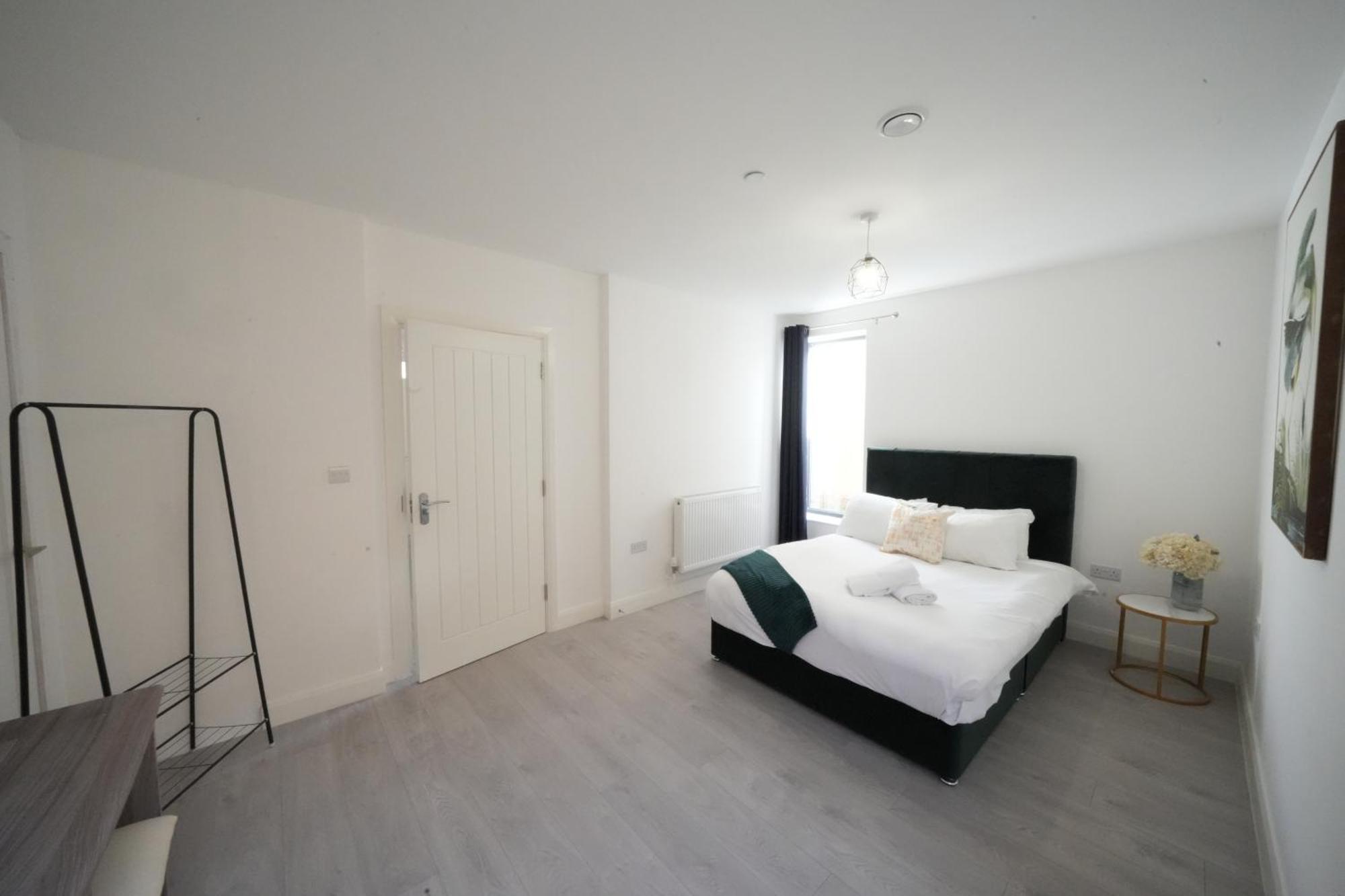 Ealing Broadway Great Stay 7-Minute Walk From The Underground Eksteriør bilde